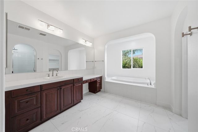 13615 Perry Ann Circle, Eastvale, CA 92880