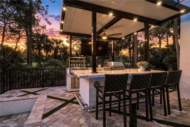 2712 Buckthorn WAY, Naples, FL 34105