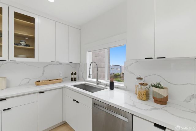 1547 46th Avenue, San Francisco, CA 94122