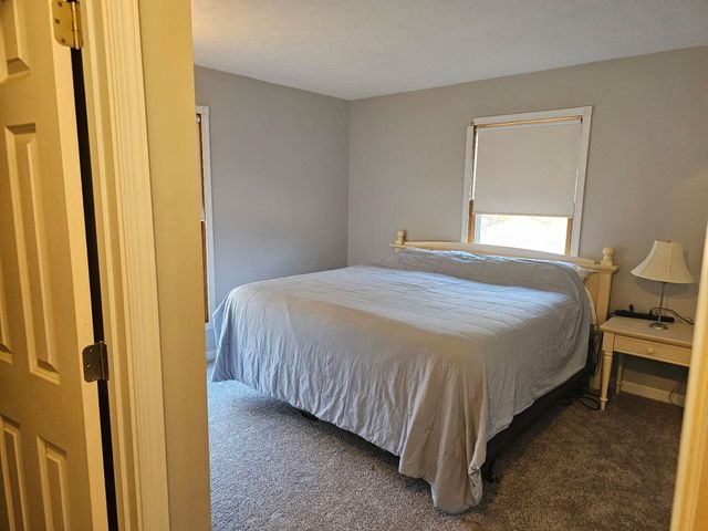 24271 Thousand Oaks Drive, Mattawan, MI 49071