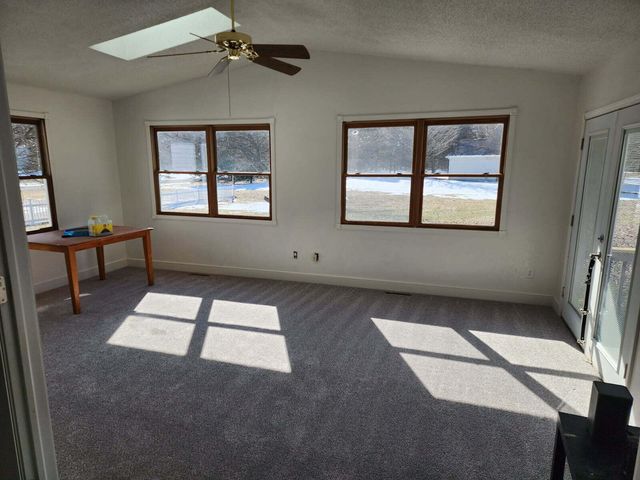 24271 Thousand Oaks Drive, Mattawan, MI 49071