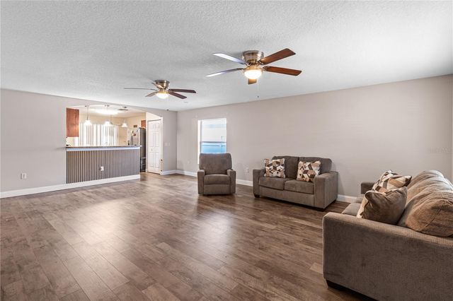 2209 PLEASURE RUN DRIVE, Ruskin, FL 33570