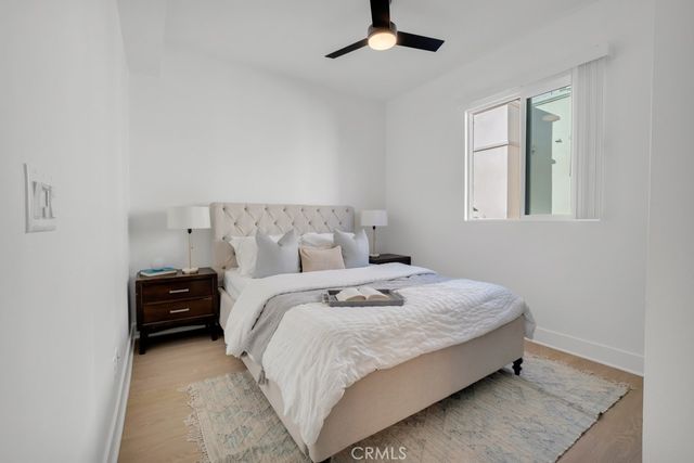 10832 W Riverton Court, North Hollywood, CA 91602