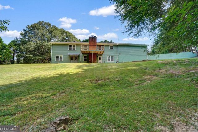 2681 Round Ridge Road, Loganville, GA 30052