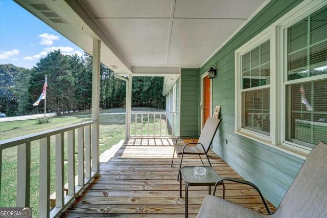 2681 Round Ridge Road, Loganville, GA 30052