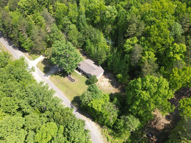 836 County Road 140, Valley Head, AL 35989
