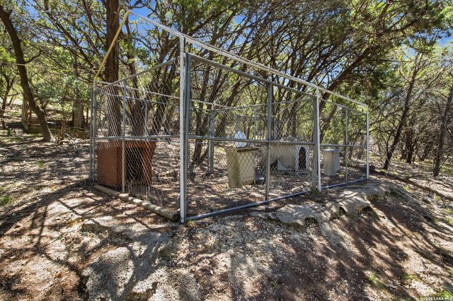 1501 SPRING RD, Pipe Creek, TX 78063