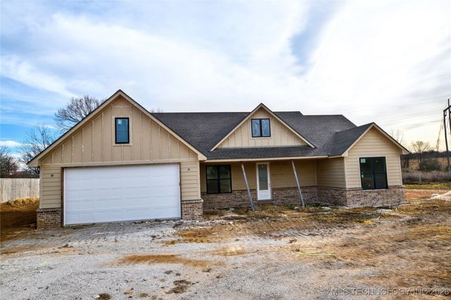 25130 S 519 Road, Park Hill, OK 74451