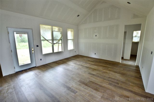 25130 S 519 Road, Park Hill, OK 74451