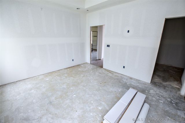 25130 S 519 Road, Park Hill, OK 74451