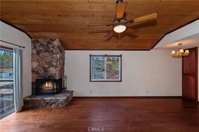 245 Vista, Sugarloaf, CA 92386