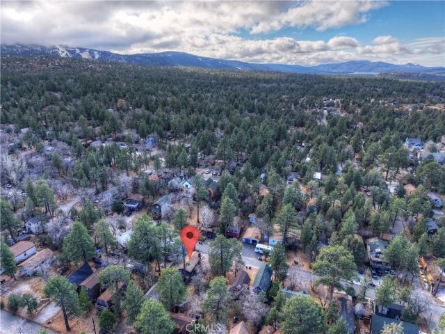 245 Vista, Sugarloaf, CA 92386