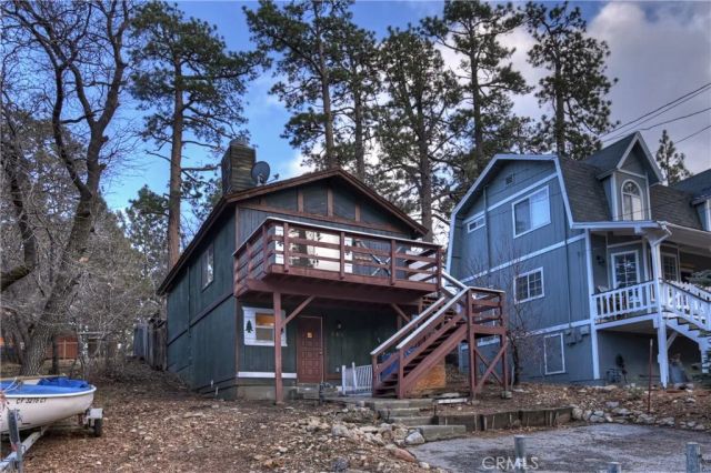 245 Vista, Sugarloaf, CA 92386