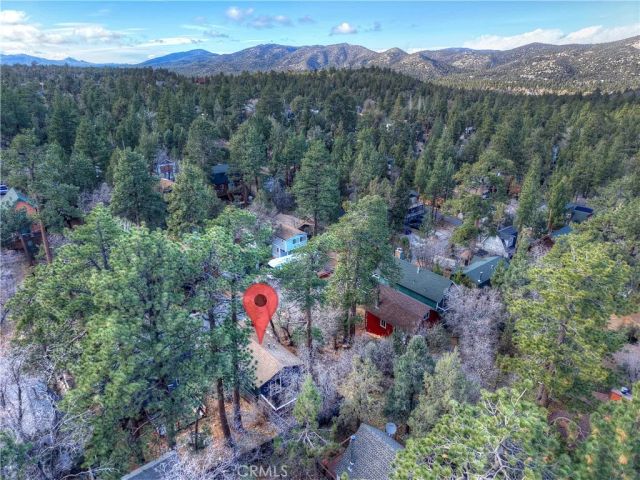 245 Vista, Sugarloaf, CA 92386