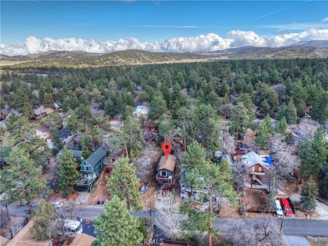 245 Vista, Sugarloaf, CA 92386