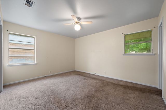 1912 Joslin Street, Cleburne, TX 76033