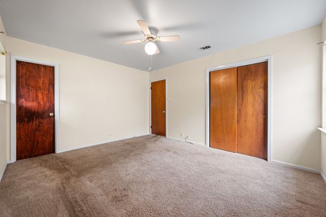 1912 Joslin Street, Cleburne, TX 76033