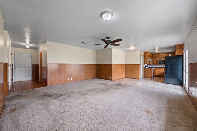 1912 Joslin Street, Cleburne, TX 76033