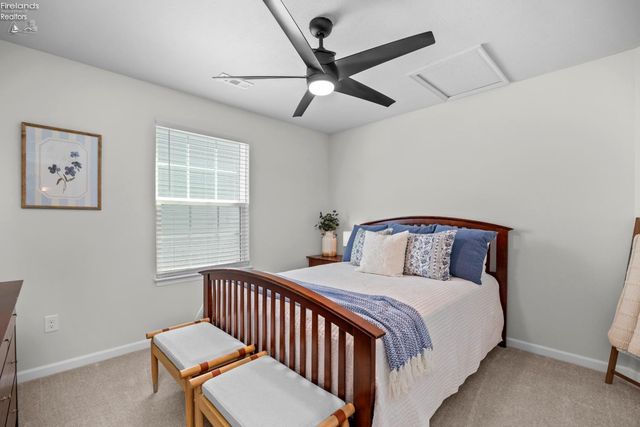 6223 Krystina Run, Lorain, OH 44053