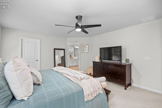 6223 Krystina Run, Lorain, OH 44053