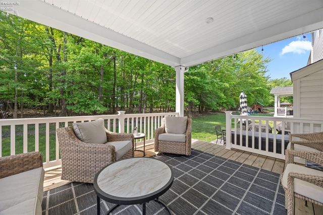 6223 Krystina Run, Lorain, OH 44053