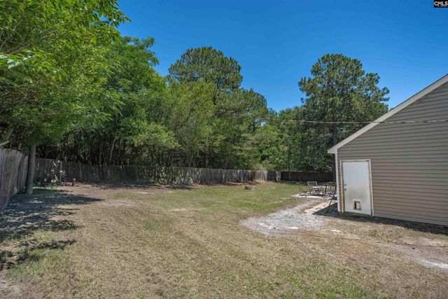 900 Watts Hill Road, Lugoff, SC 29078