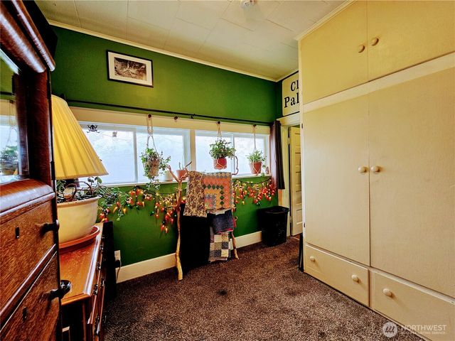 638 NW Folsom Street, Chehalis, WA 98532