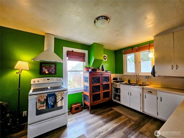 638 NW Folsom Street, Chehalis, WA 98532