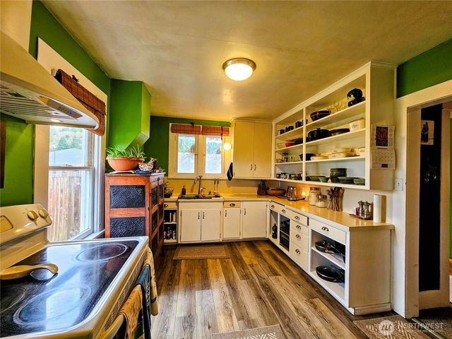 638 NW Folsom Street, Chehalis, WA 98532