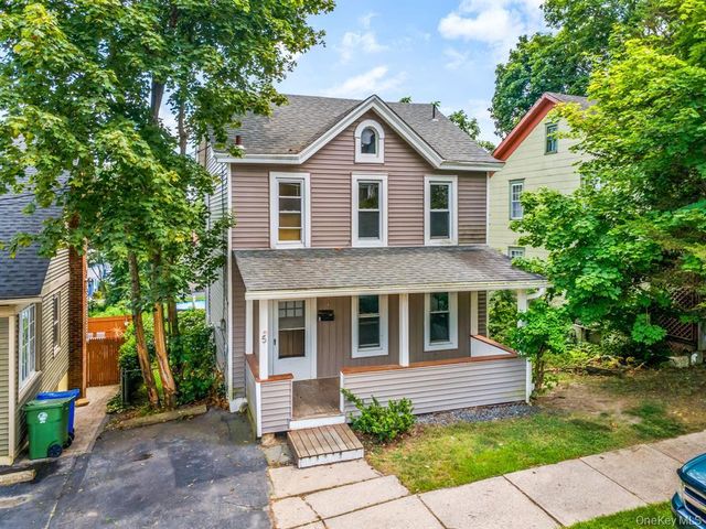 5 Mills Avenue, Middletown, NY 10940