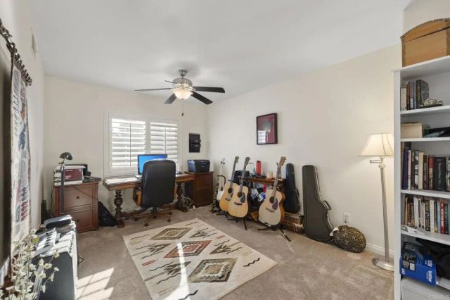 3033 Rancho La Presa, Carlsbad, CA 92009