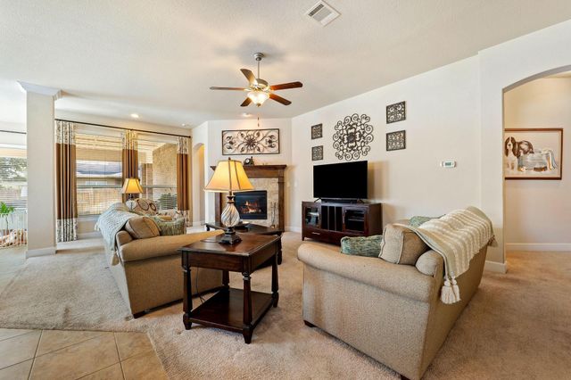 101 Canyon Lake LN, Georgetown, TX 78628