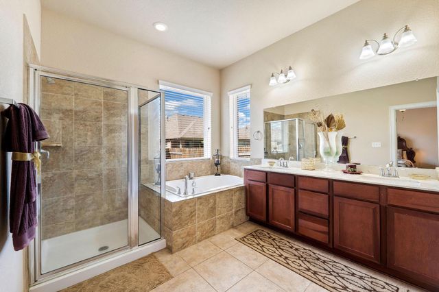 101 Canyon Lake LN, Georgetown, TX 78628