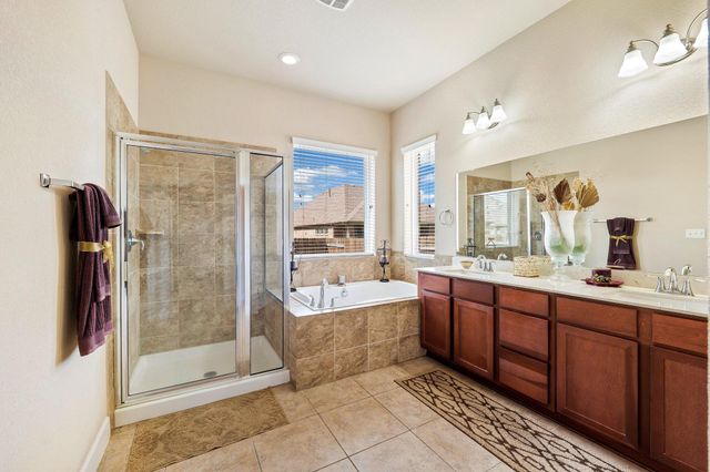 101 Canyon Lake LN, Georgetown, TX 78628