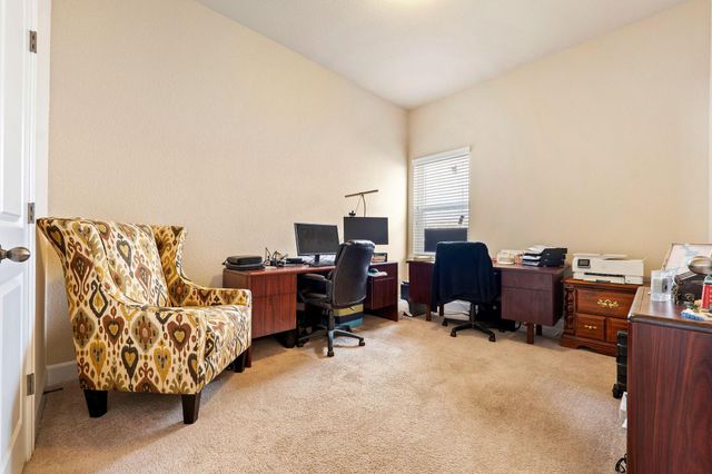 101 Canyon Lake LN, Georgetown, TX 78628