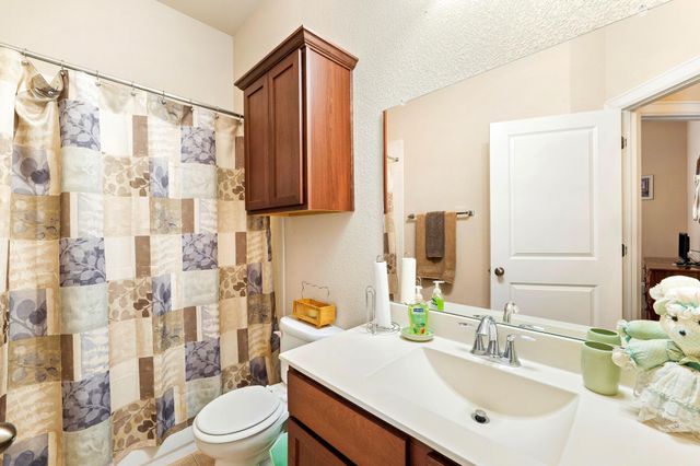 101 Canyon Lake LN, Georgetown, TX 78628