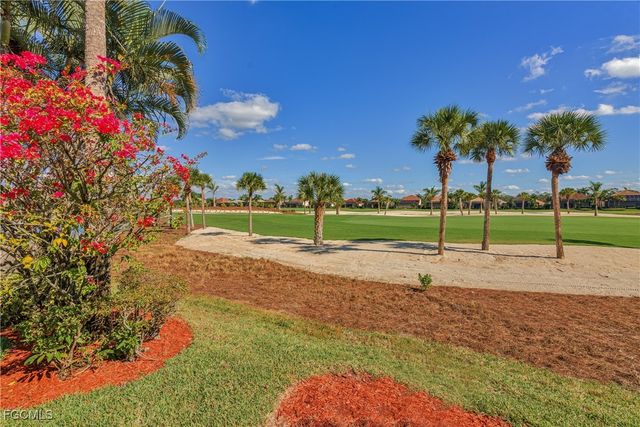 9115 LINKS DR, Fort Myers, FL 33913