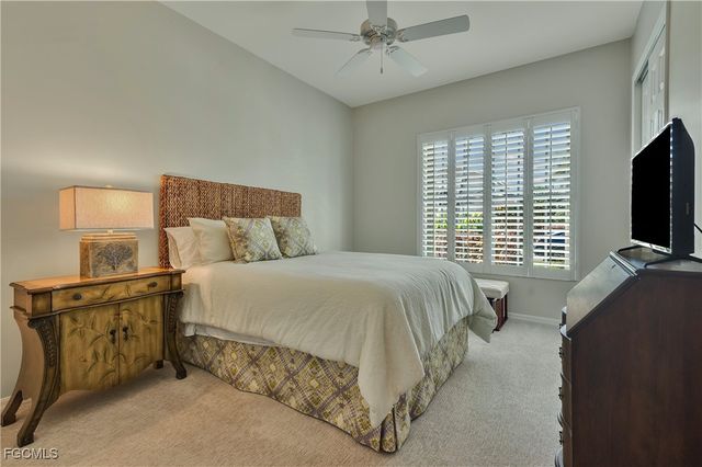 9115 LINKS DR, Fort Myers, FL 33913