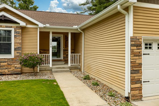11274 Oakwood Drive, Jerome, MI 49249
