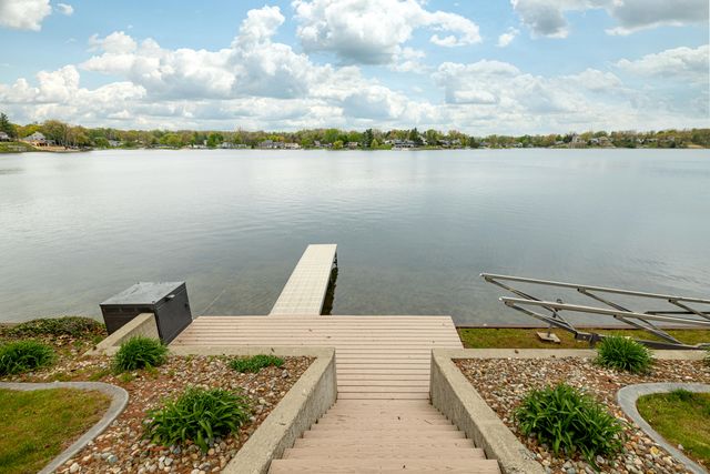 11274 Oakwood Drive, Jerome, MI 49249