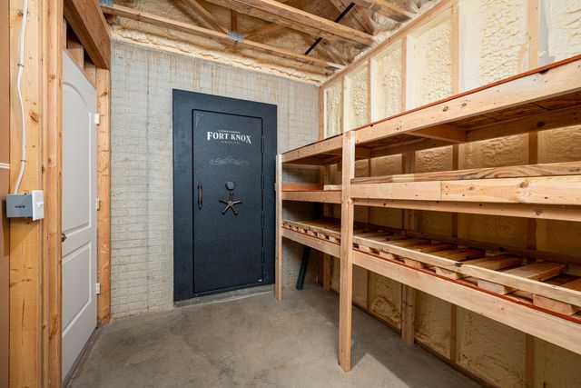 11274 Oakwood Drive, Jerome, MI 49249