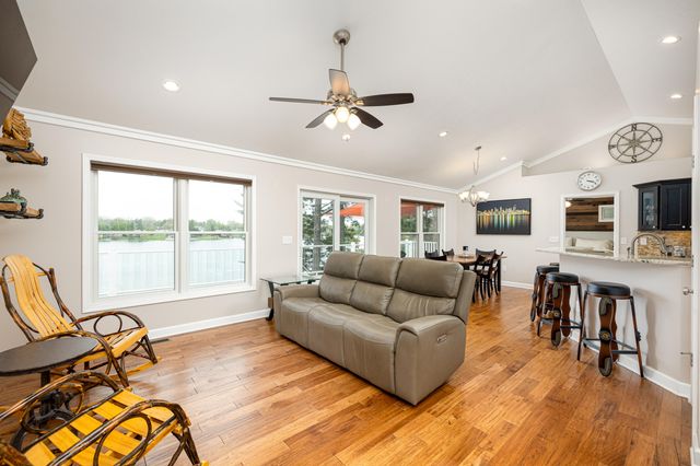 11274 Oakwood Drive, Jerome, MI 49249