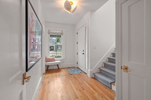 19 Forest St, Newton, MA 02461