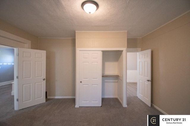 1464 Emmet Street, Omaha, NE 68110