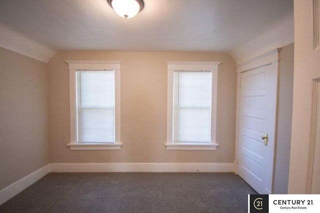 1464 Emmet Street, Omaha, NE 68110