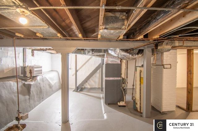 1464 Emmet Street, Omaha, NE 68110