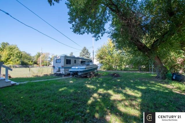 1464 Emmet Street, Omaha, NE 68110