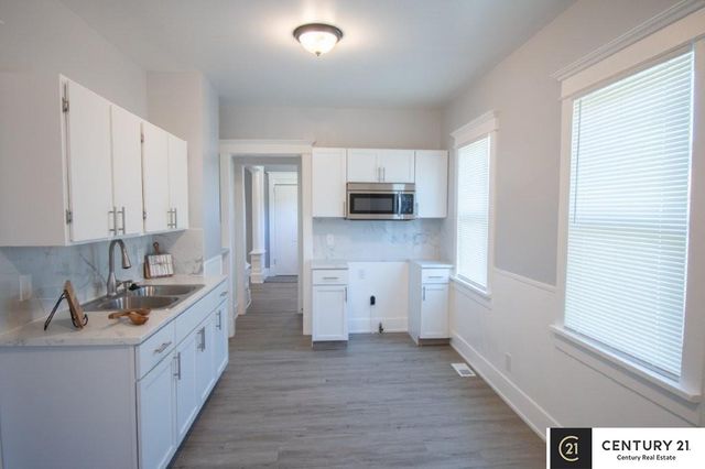 1464 Emmet Street, Omaha, NE 68110