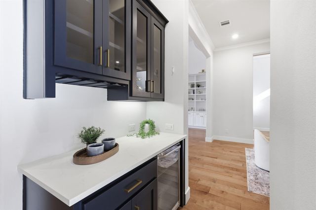 8915 Frostweed Road, Frisco, TX 75035