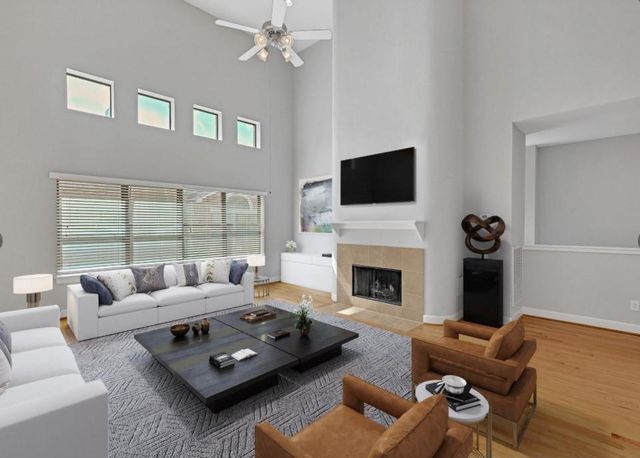 650 Westcross Street 44, Houston, TX 77018